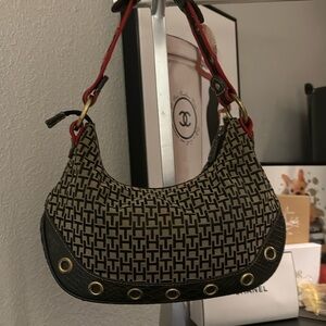 Tommy Hilfiger Logo Hobo Shoulder Bag